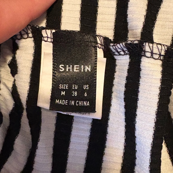 SHEIN Black & White Two-Piece Lounge Set - Picture 3 of 4